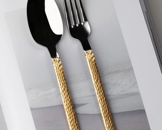 SKIN GOLD ON HANDLE 42-43столовые приборы, золото, сталь 18/10, 24 шт. (6 ложек + 6 вилок + 6 ноже