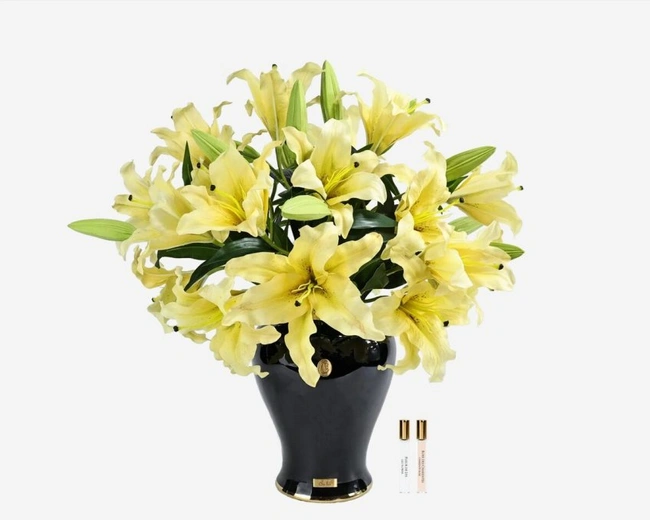 Букет лилий Cote Noire IMPERIAL LILIES yellow, желтый, 2 спрея по 10 мл Букет лилий Cote Noire IMPERIAL LILIES yellow, желтый, 2 спрея по 10 мл