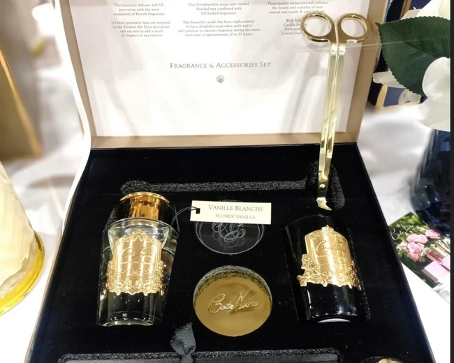 GIFT PACK BLONDE VANILLAПодарочный набор (диффузор 100 мл, свеча 75гр, набор для тушения и обрезани