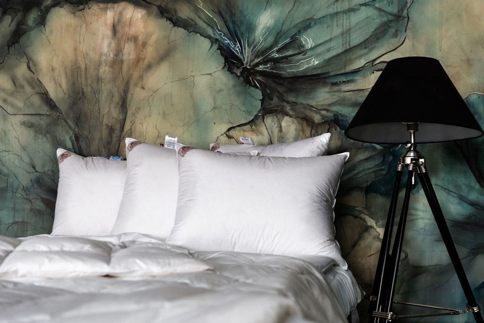 Подушка ROYAL DOWN GRASS средняя 50x68 вид 4