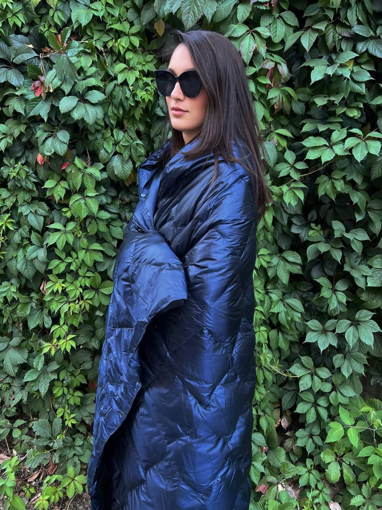 Дорожный плед-пончо пуховый Travel Cape Plaid Grass Navy 130x170 вид 2
