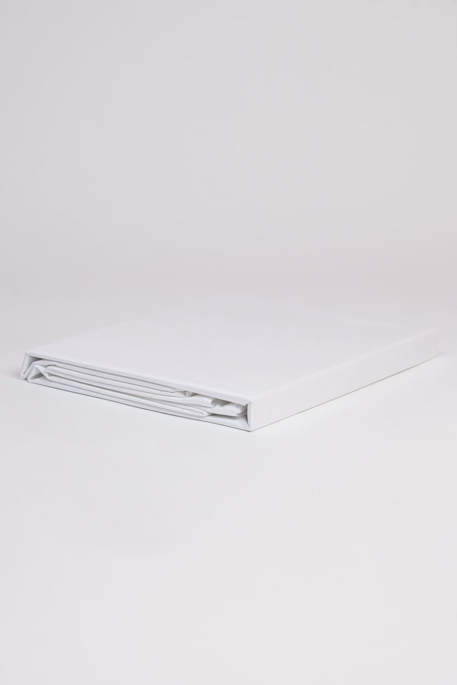 Простыня на резинке NOBLE TRADITIONS GLACE WHITE GRASS 160x200x40 вид 3