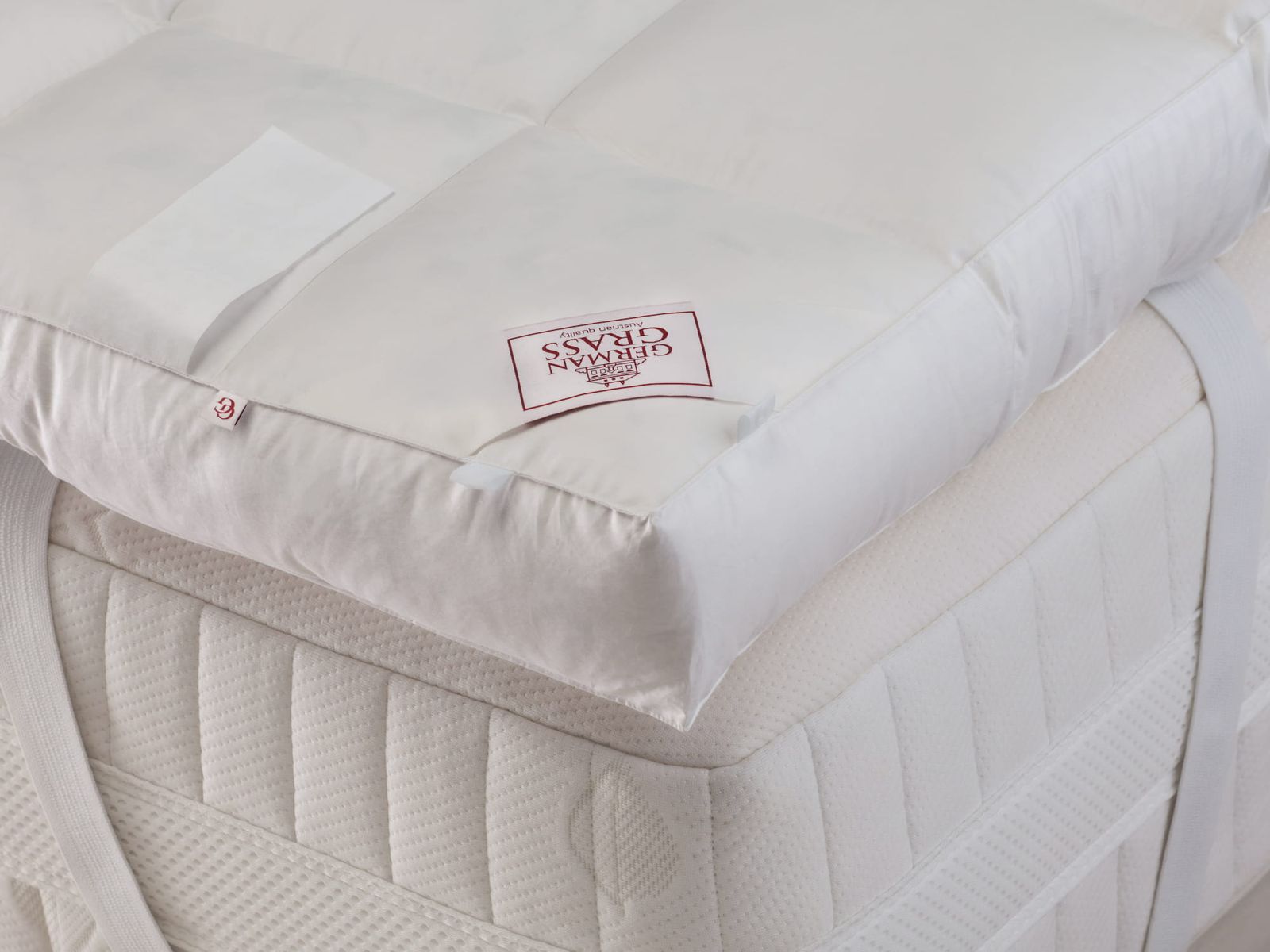 Перина полупуховая DOUBLE COMFORT GRASS 90х200 с бортиком 10 см вид 4