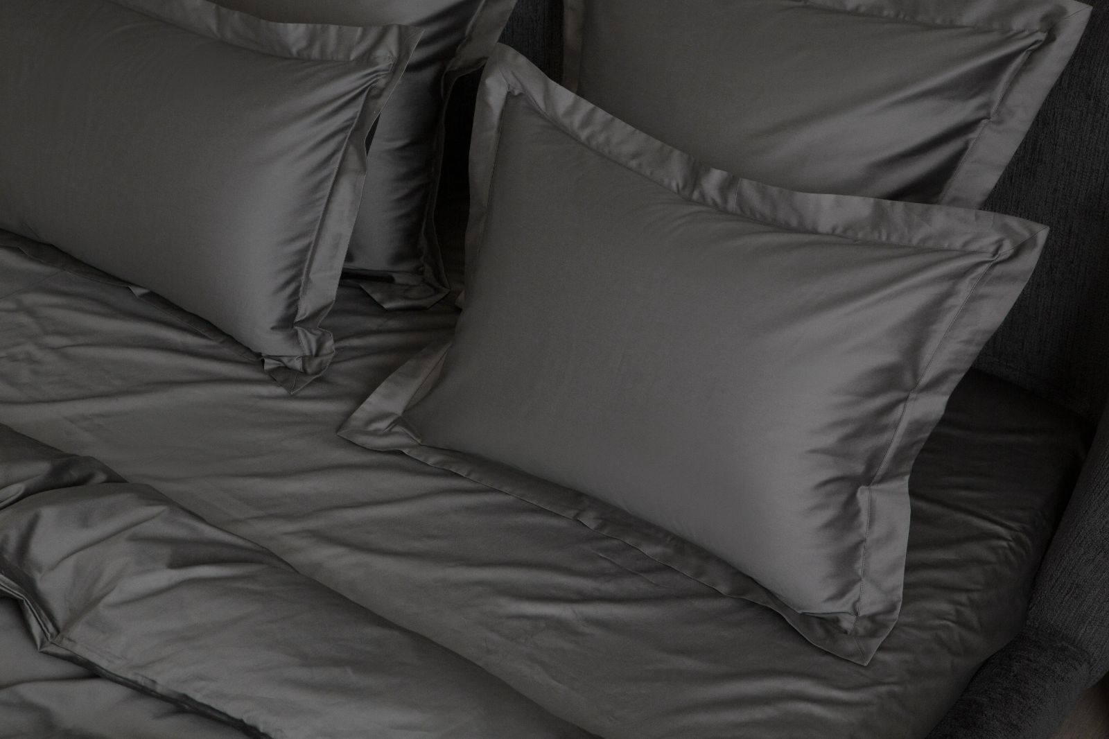Простыня на резинке Graphite Allure Grass 180х200x40 вид 4