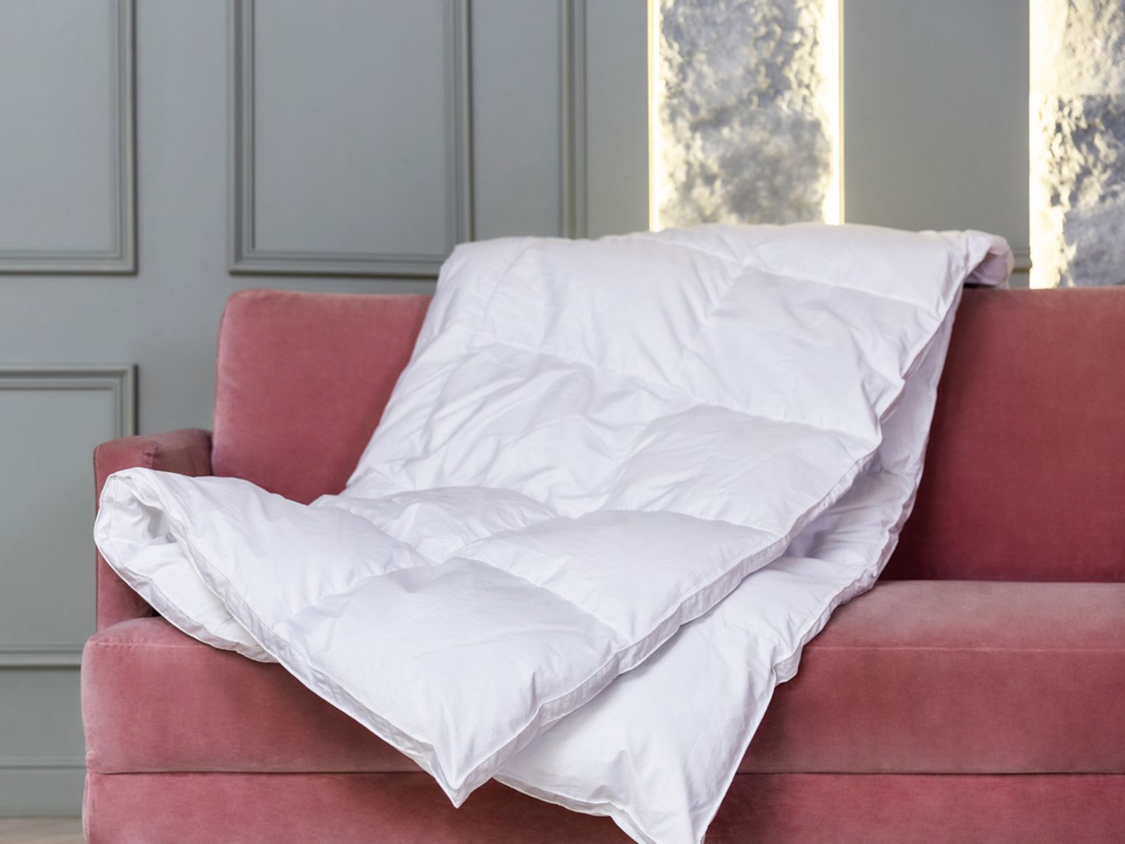 Одеяло WHITE FAMILIE DOWN теплое с бортиком 260х240 вид 6