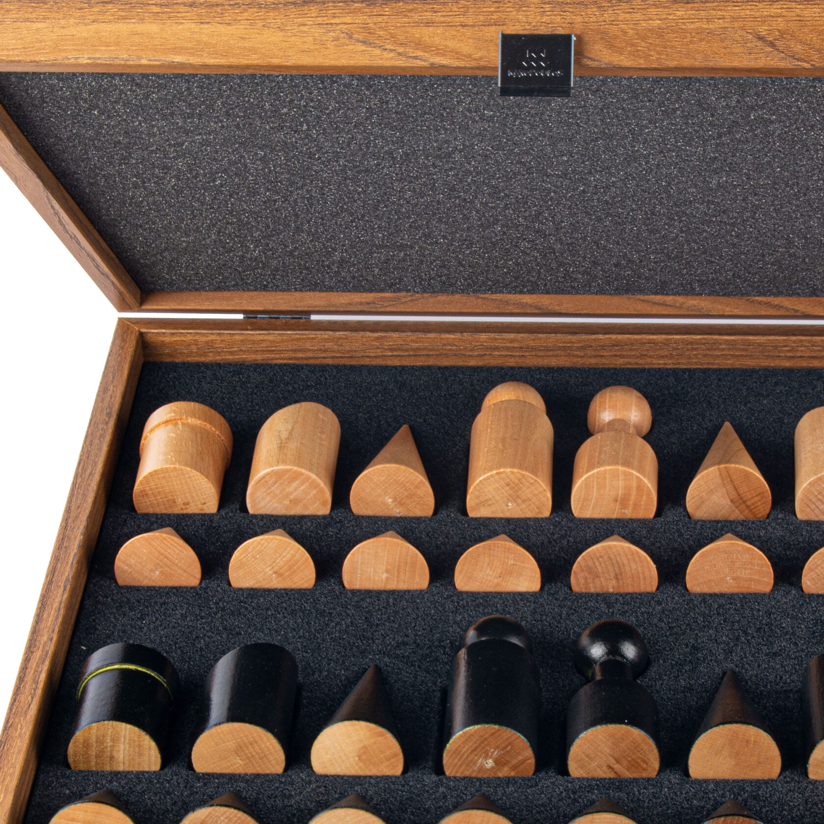 CHESSШахматы в стиле Баухаус, 40х40см, дерево, поле эко-кожа вид 5