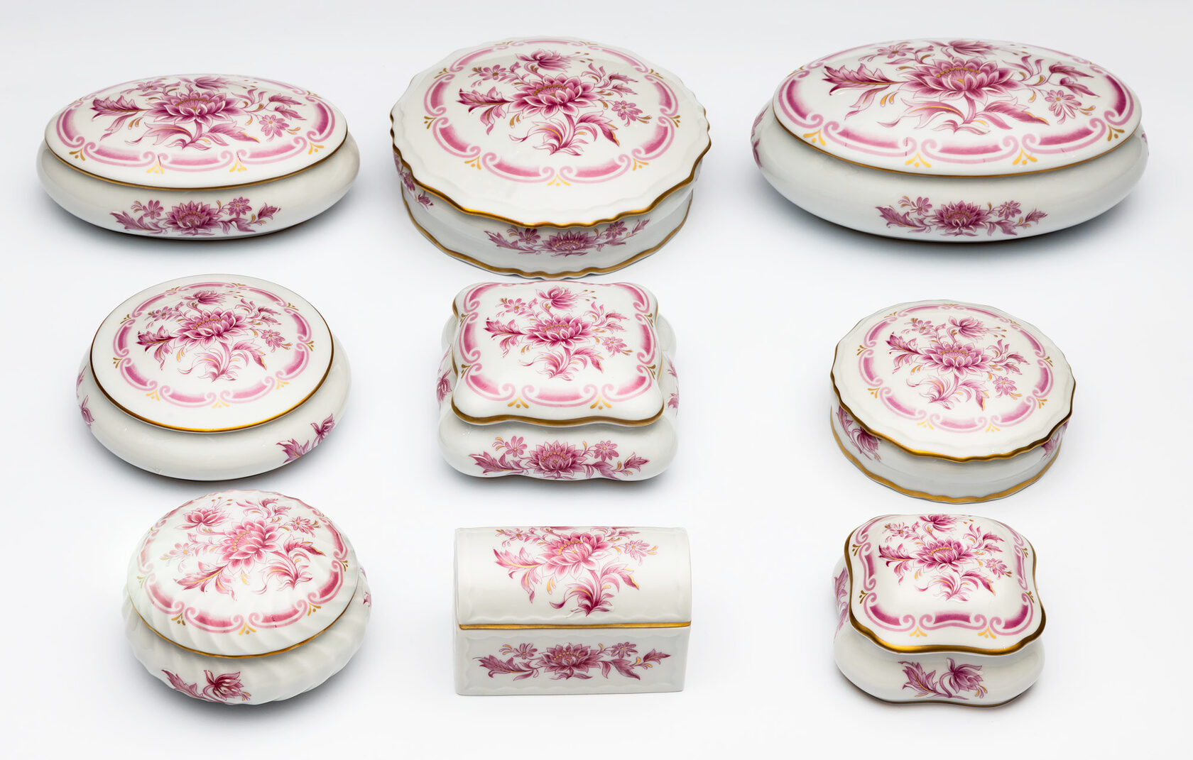 NADEGE I A/004 ANEMONEШкатулка 9х9, лиможский фарфор вид 2