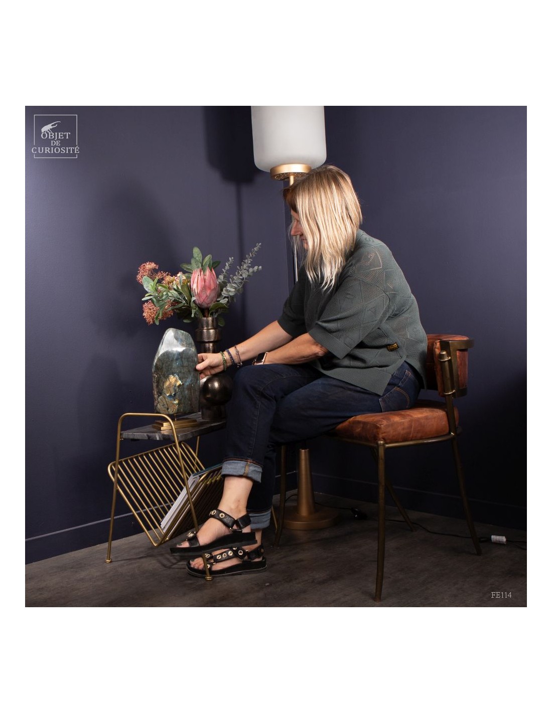 Magazine rackПодставка для журналов, 51х41 Н51 см, металл, мрамор вид 2