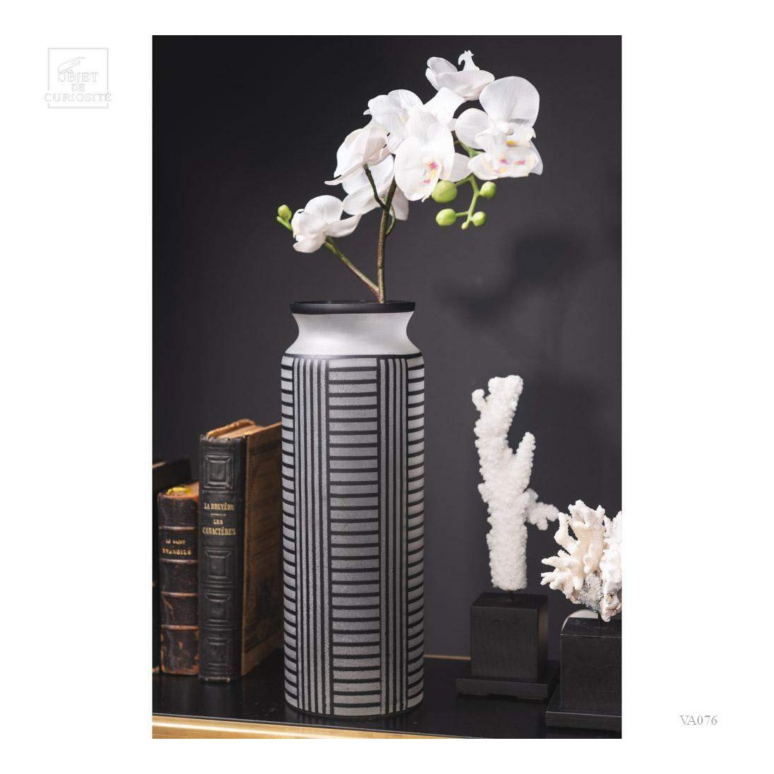 White frosted vaseВаза, стекло диам 10 Н28 см вид 7