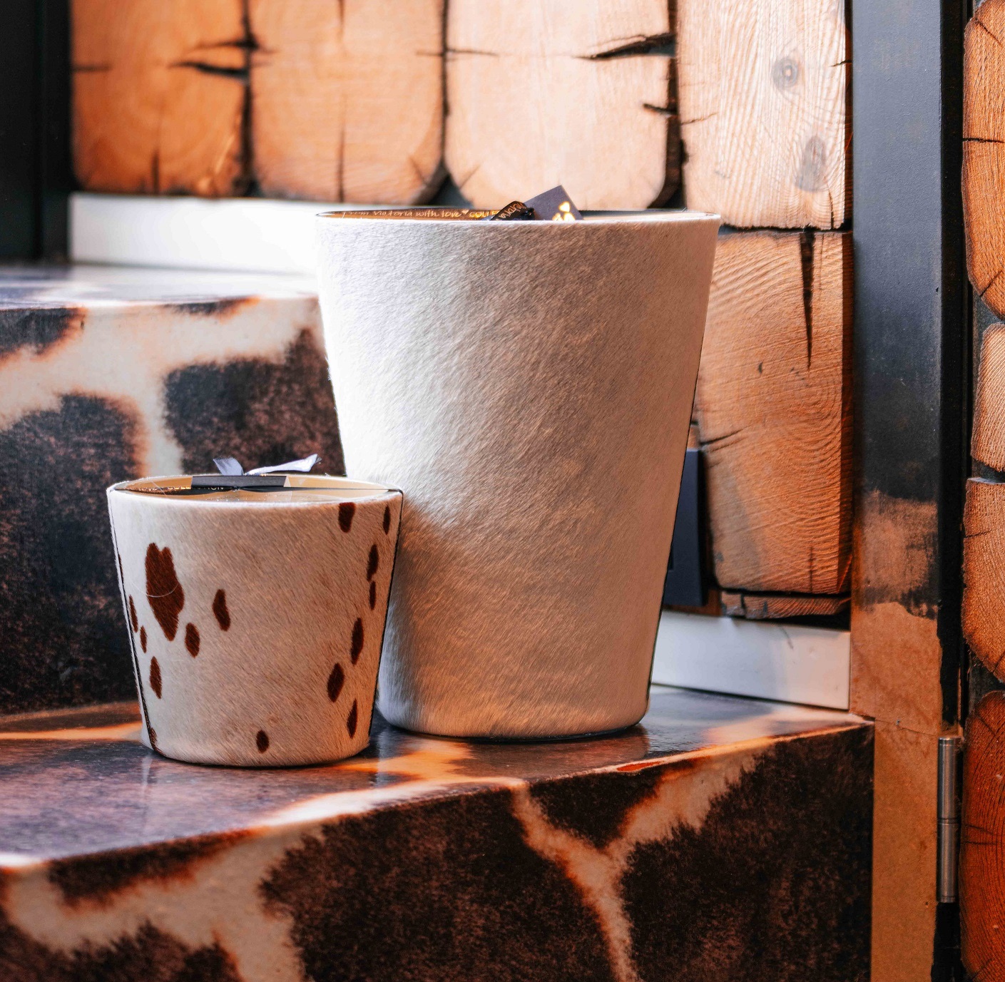 Свеча ароматическая Victoria with Love Hairy white 400гр вид 2