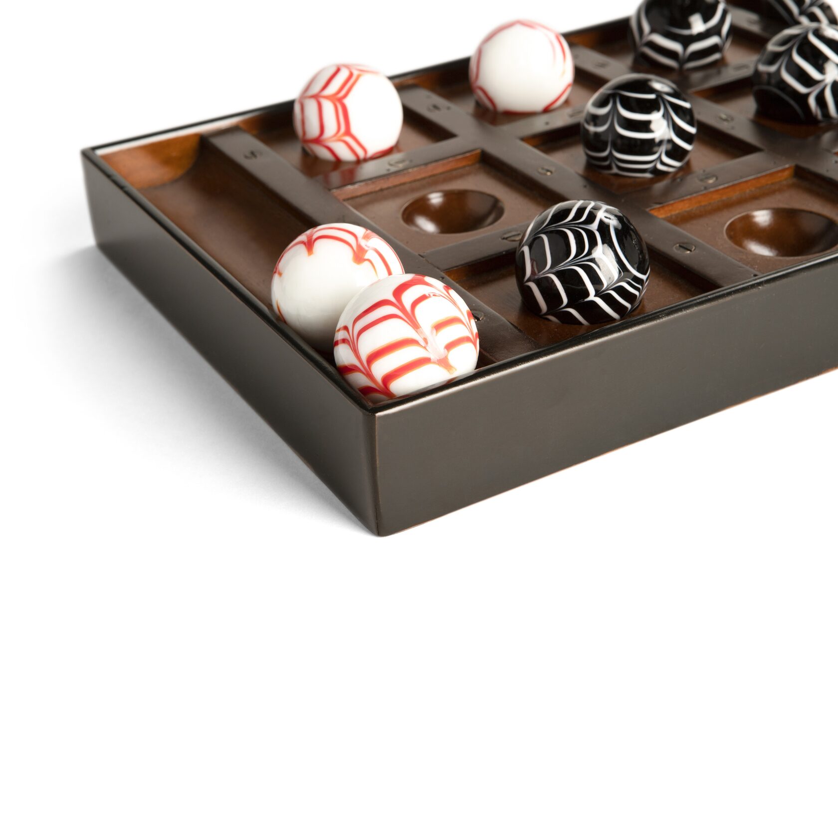 Настольная игра AUTHENTIC MODELS Venetian Tic-Tac-Toe 14х33 Н 3,6 см, МДФ, шпон вишни, стекло вид 3