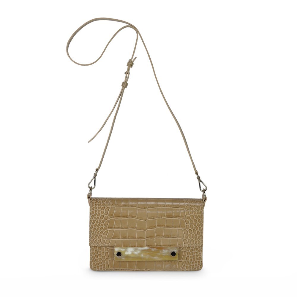 CROSSBODY BEIGE MIDDLE WITH HORNСумка бежевая телячья кожа, декор из рога (дополнительная опция -