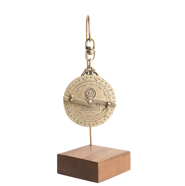 Астролябия миниатюрная Hemisferium Miniature Astrolabe Н 13 см диам 4,5 см толщина 5 мм, бронза вид 2