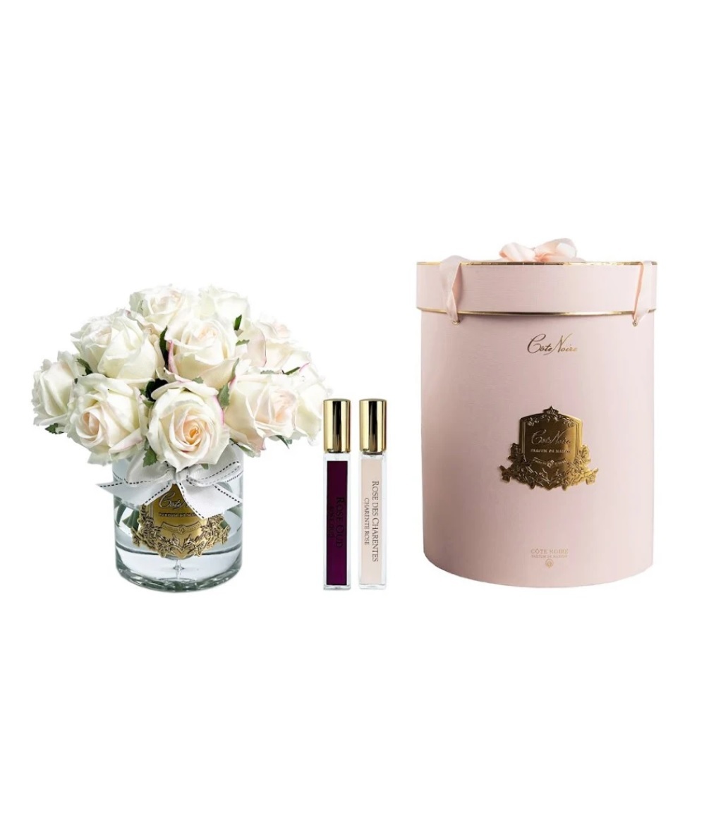 GRAND ROSE BUDS BOUQUETБольшой букет из розовых бутонов, 2 спрея по 10 мл, светло-розовый, золотой вид 1