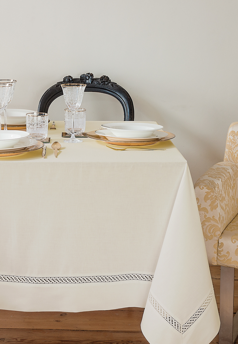 Скатерть коллекции "HOLIDAY", экрю вид 2